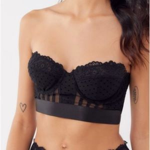 Lace Strapless Bustier Bra
